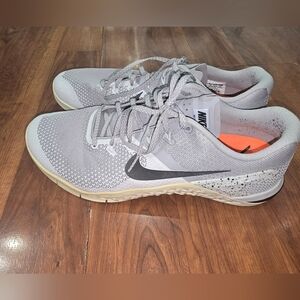 Nike Metcon 4 Mens Atmosphere Gray, Black Gum Training Crossfit Shoes AH7453-005